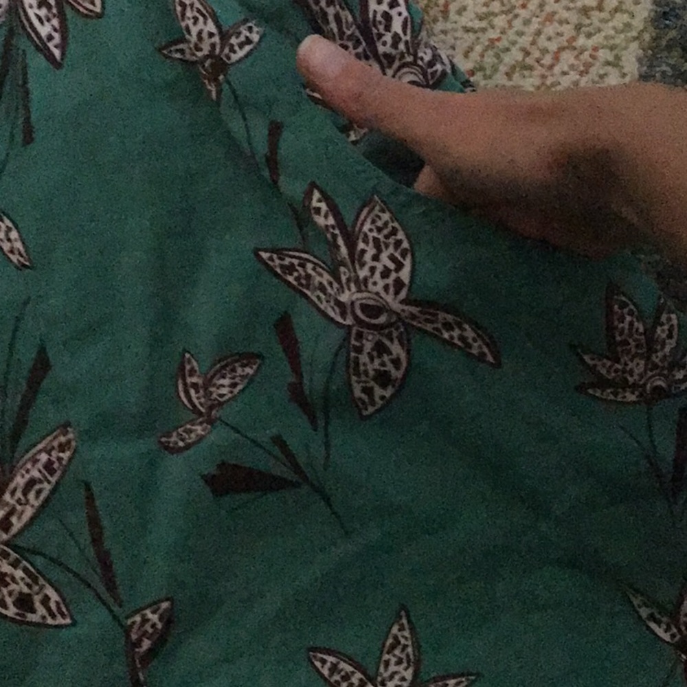 Jumper - Picture 2 of 4